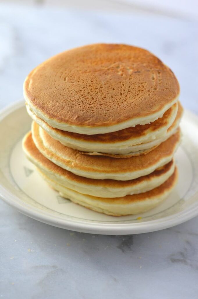 3 Ingredient Protein Pancakes