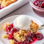 recipe for strawberry dump cake
