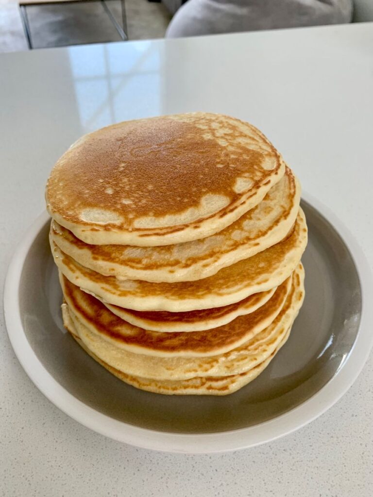 3 Ingredient Protein Pancakes