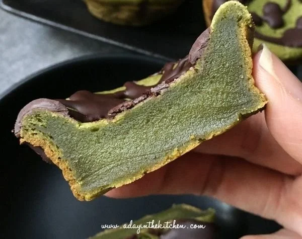 Chewy Matcha Mochi Bites