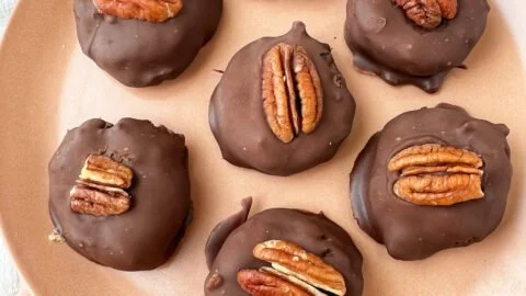 Delicious no-bake pecan pie bites served on a plate